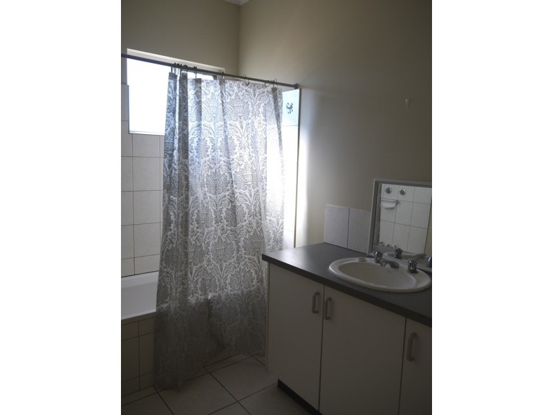 1/5 Bernhard Street, Katherine NT 0850