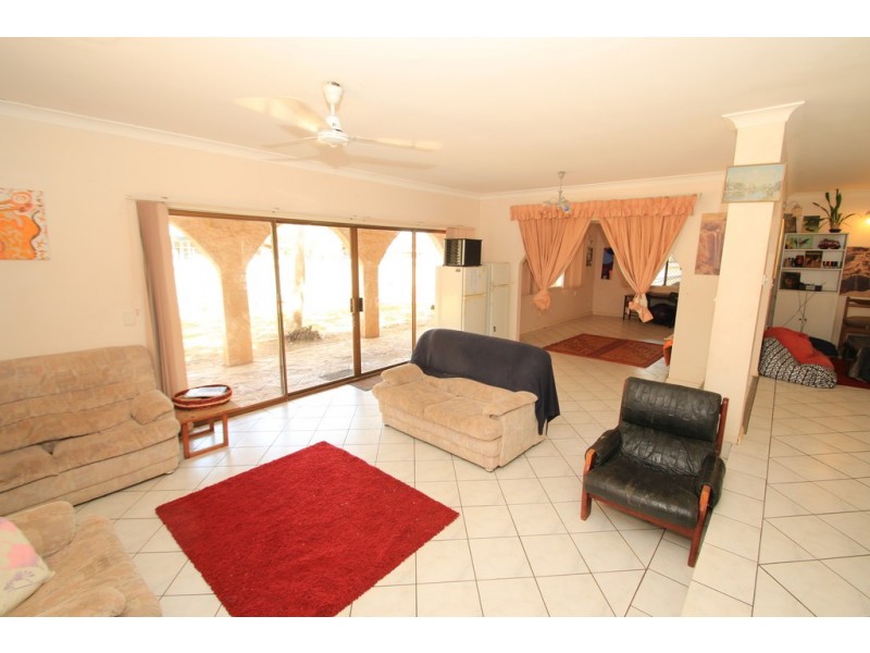 9 Pearce Street, Katherine NT 0850