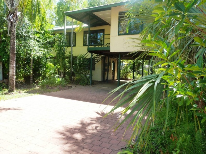 25 Walter Young Street, Katherine NT 0850