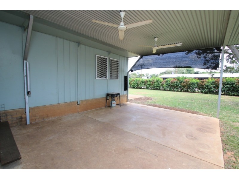 35 Pearce Street, Katherine NT 0850