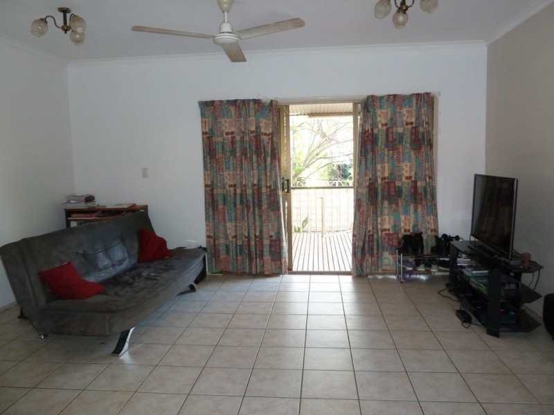 5 Cameron Street, Katherine NT 0850