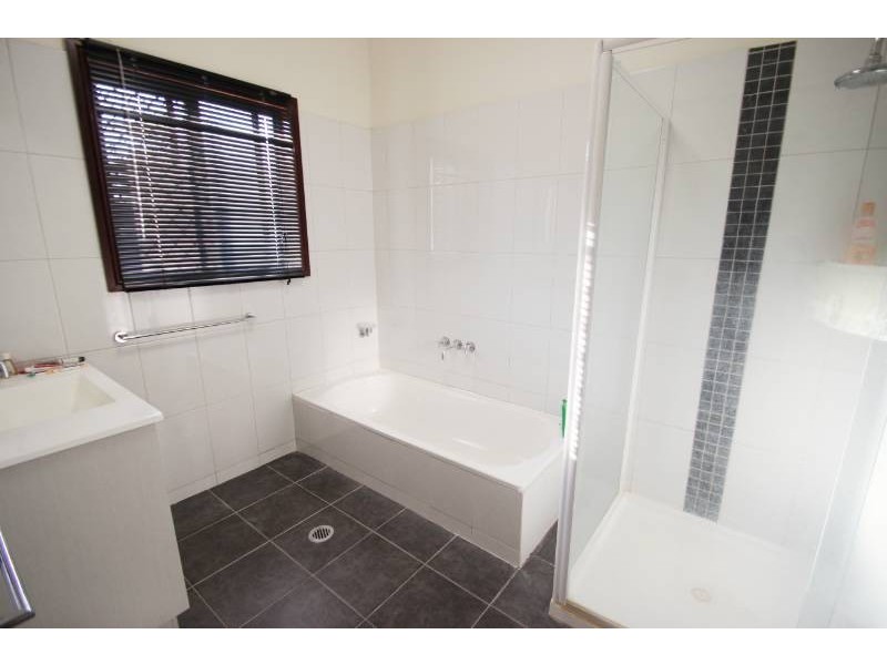 11 Sandalwood Court, Katherine NT 0850