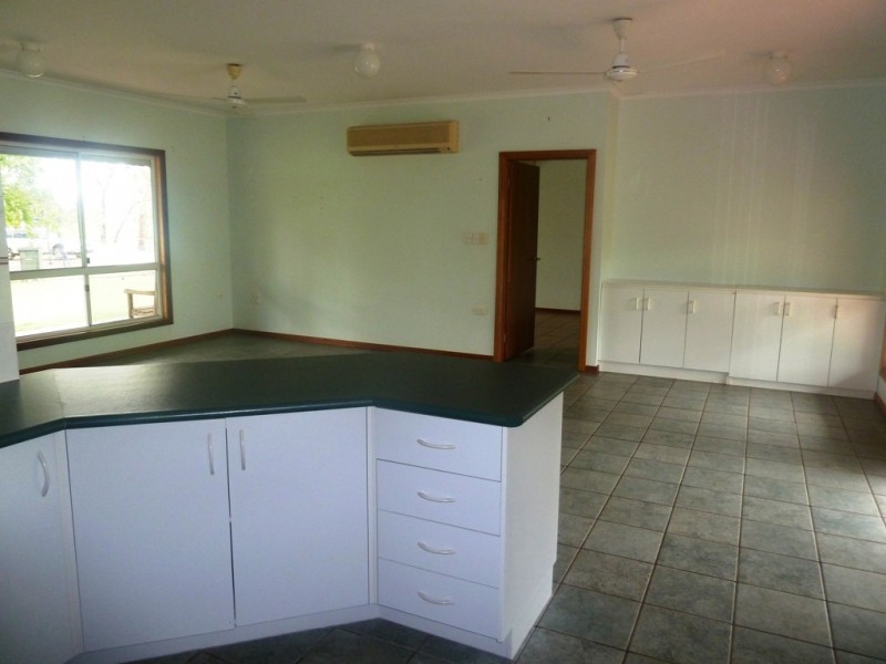 36 Usher Road, Katherine NT 0850