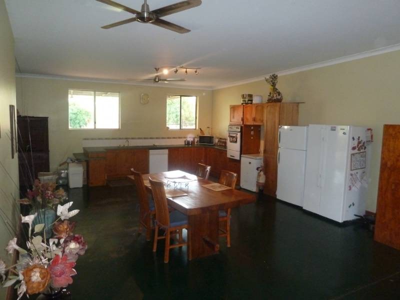 15 Kingston Road (Cnr Helena Rd), Katherine NT 0850
