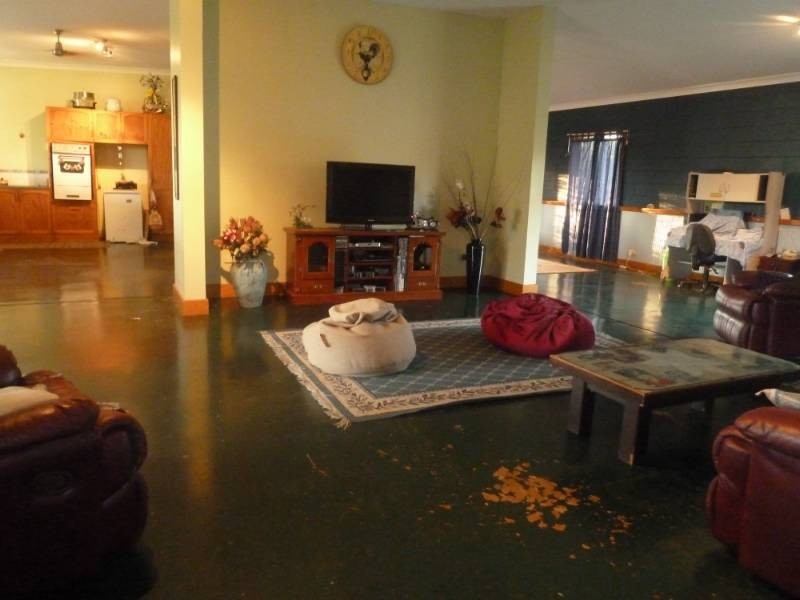 15 Kingston Road (Cnr Helena Rd), Katherine NT 0850