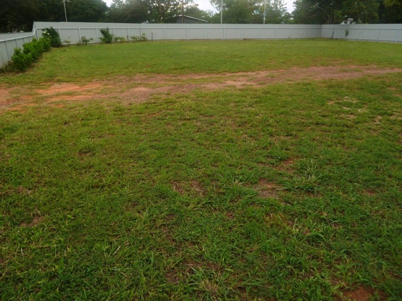 59 O’Shea Terrace (Cnr Giles St), Katherine NT 0850