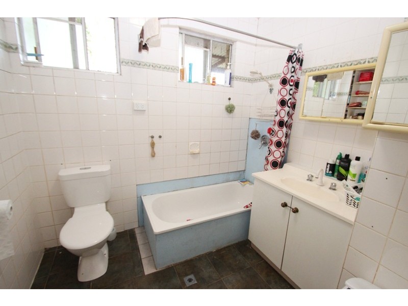 38 Clarke Crescent, Katherine NT 0850