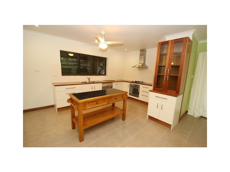 17 Clarke Crescent, Katherine NT 0850