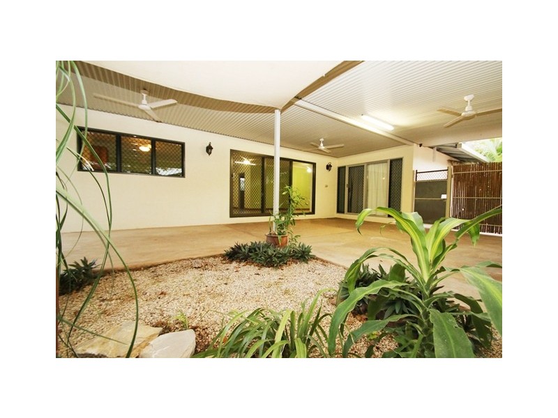 17 Clarke Crescent, Katherine NT 0850