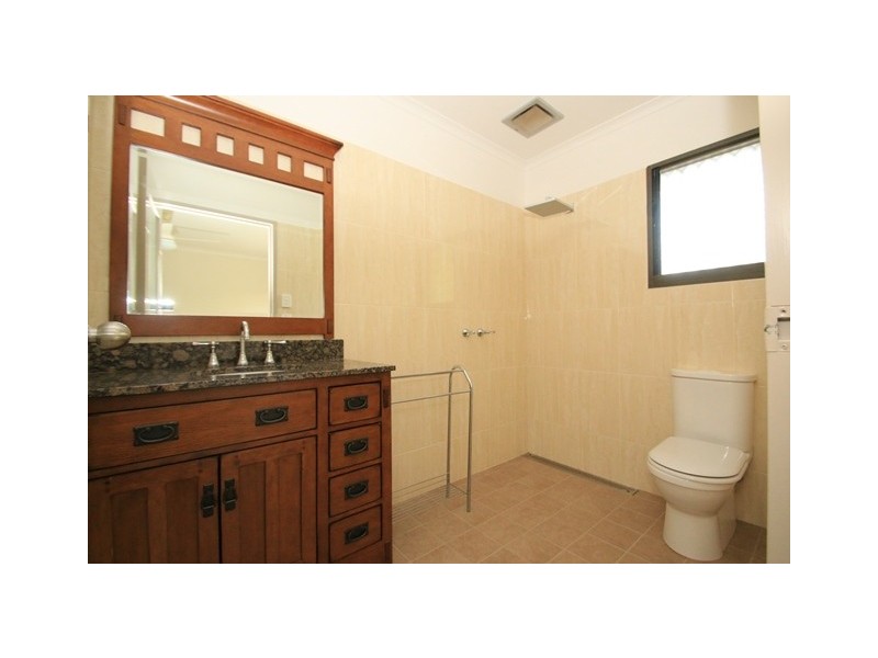 17 Clarke Crescent, Katherine NT 0850