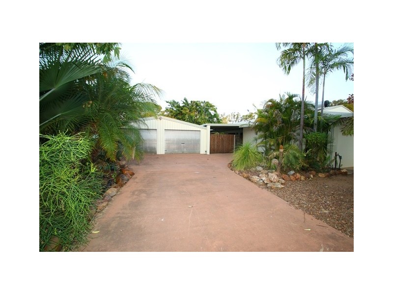 17 Clarke Crescent, Katherine NT 0850