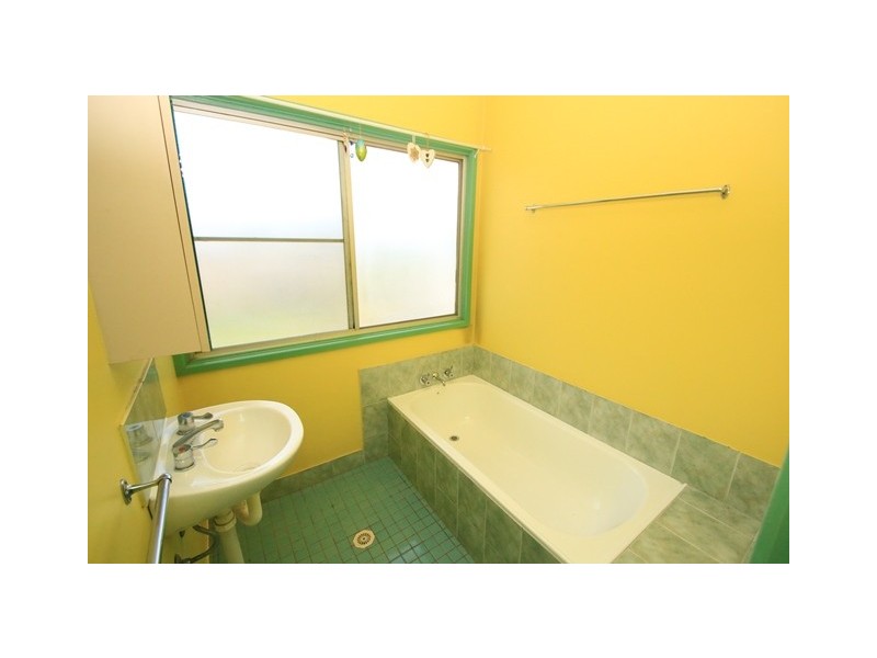 8 Dowling Street, Katherine NT 0850