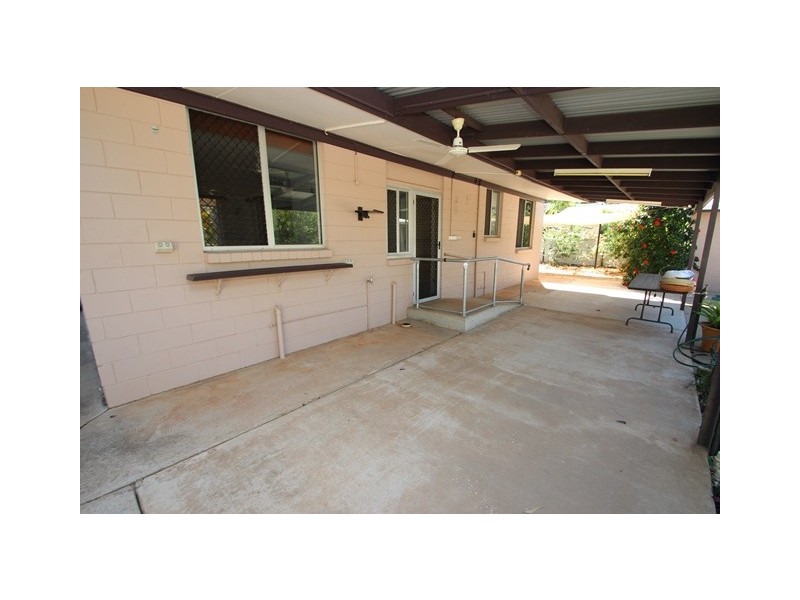 15 Clarke Crescent, Katherine NT 0850