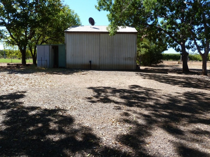 412 Zimin Drive, Katherine NT 0850