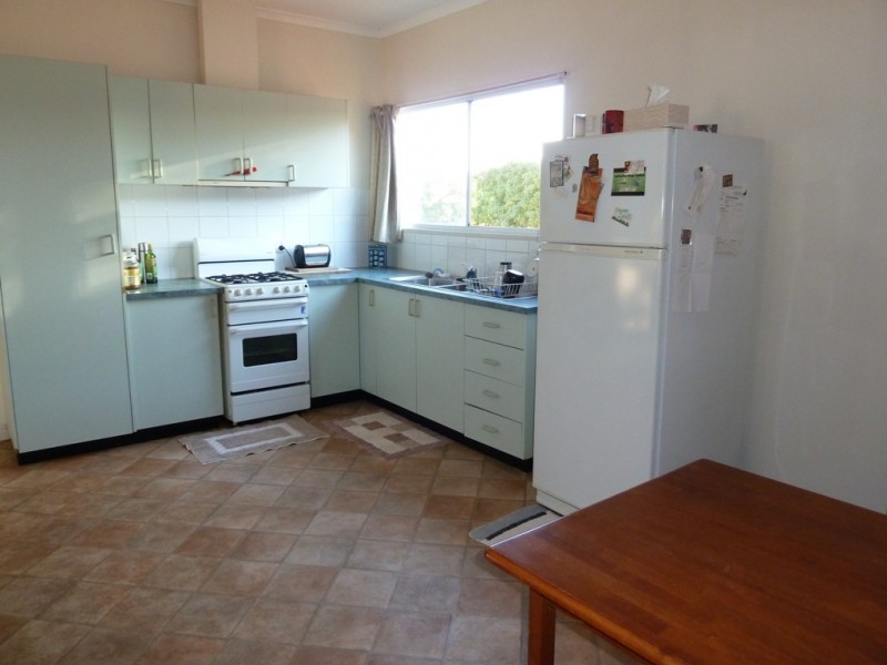 406 Zimin Drive, Katherine NT 0850