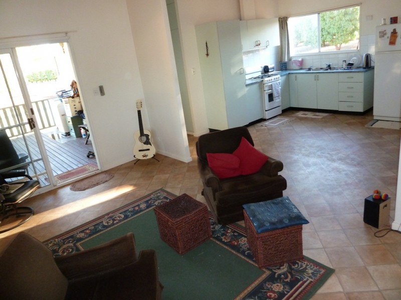 406 Zimin Drive, Katherine NT 0850