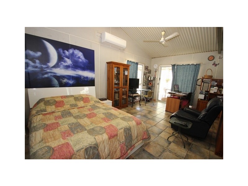 196 Edith Farms Road, Katherine NT 0850