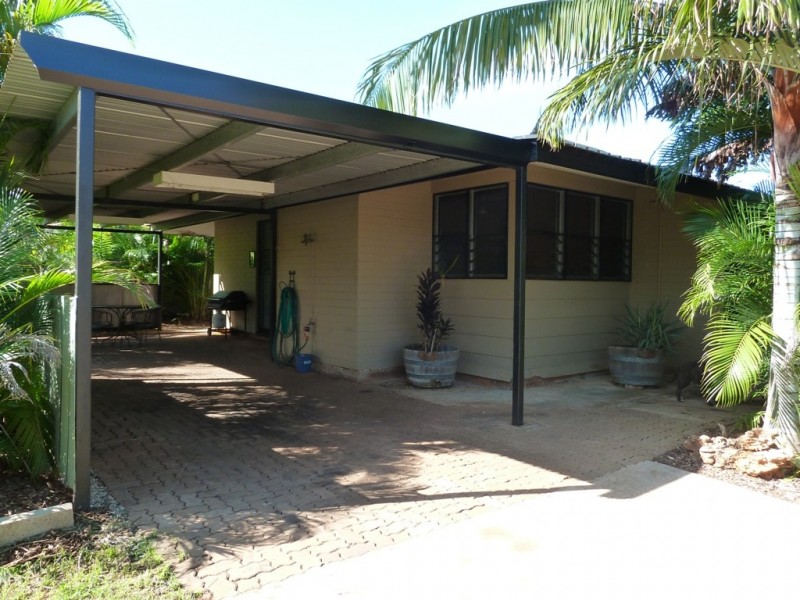 16 Holtze Crescent, Katherine NT 0850