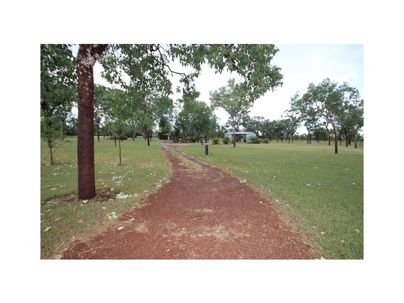 76 Hall Road, Katherine NT 0850