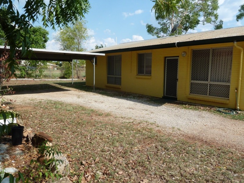 4 Elliott Street, Katherine NT 0850