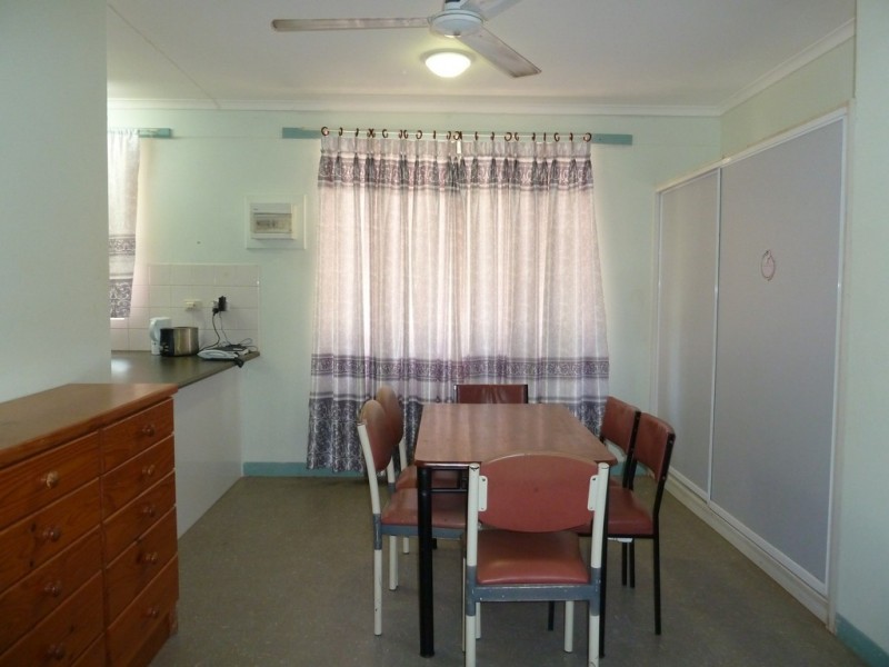 4 Elliott Street, Katherine NT 0850