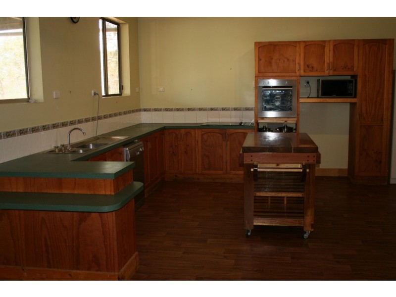 15 Kingston Road, Katherine NT 0850