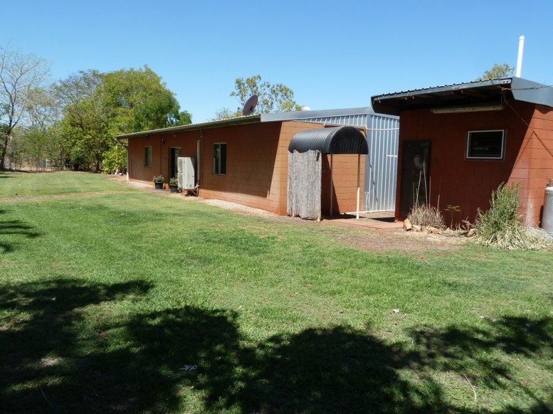 15 Kingston Road, Katherine NT 0850