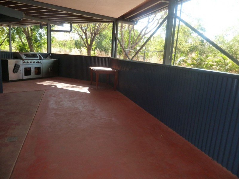 15 Jaensch Road (corner of Gorge Rd), Katherine NT 0850