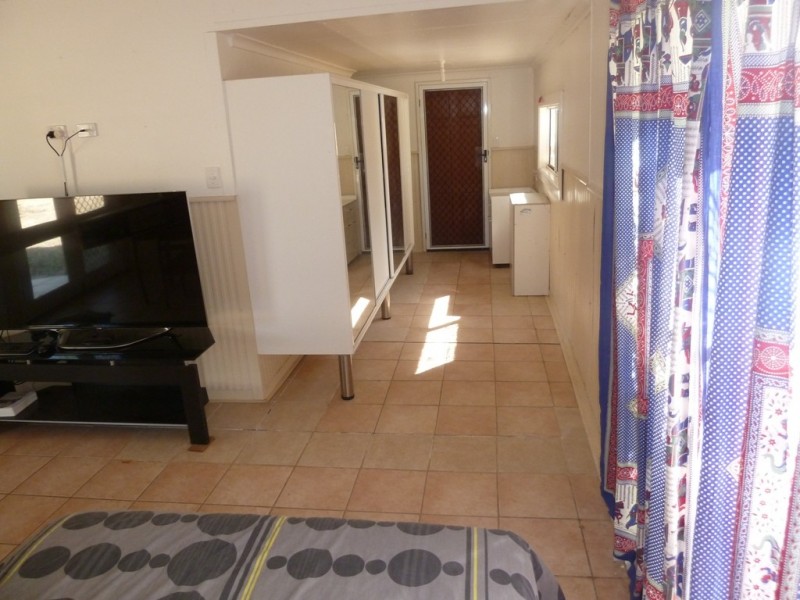 15 Jaensch Road (corner of Gorge Rd), Katherine NT 0850