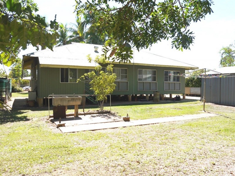 8 Dowling Street, Katherine NT 0850