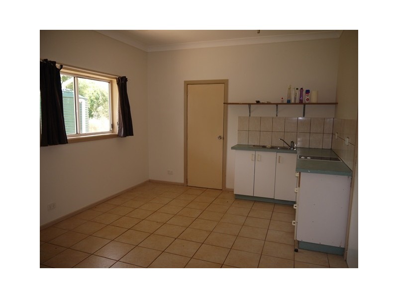 Unit –  3 Collins Road, Katherine NT 0850