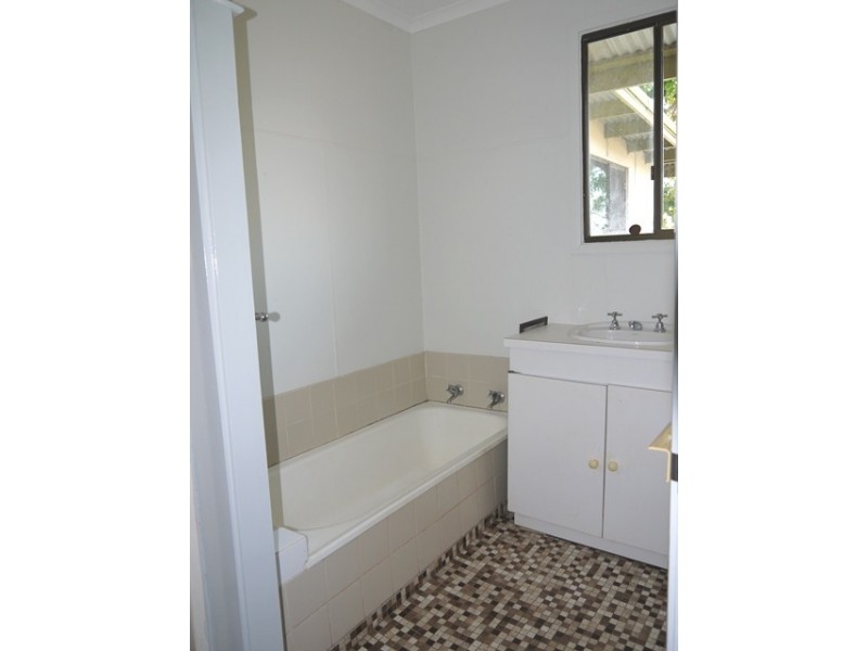 H 2-214 Victoria Highway, Katherine NT 0850