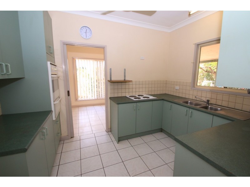 12 Elliot Street, Katherine NT 0850