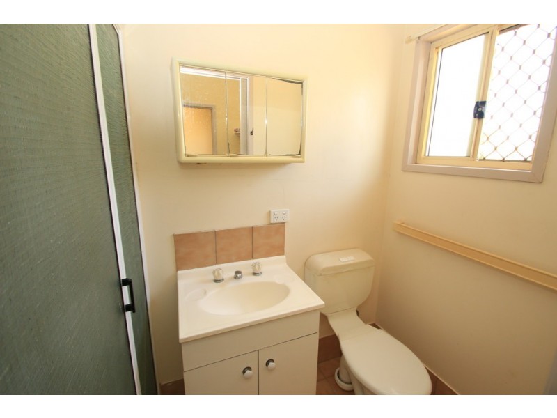 12 Elliot Street, Katherine NT 0850