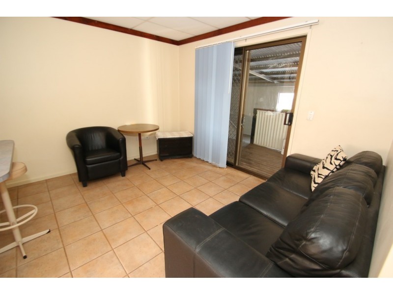 89 Victoria Highway, Katherine NT 0850