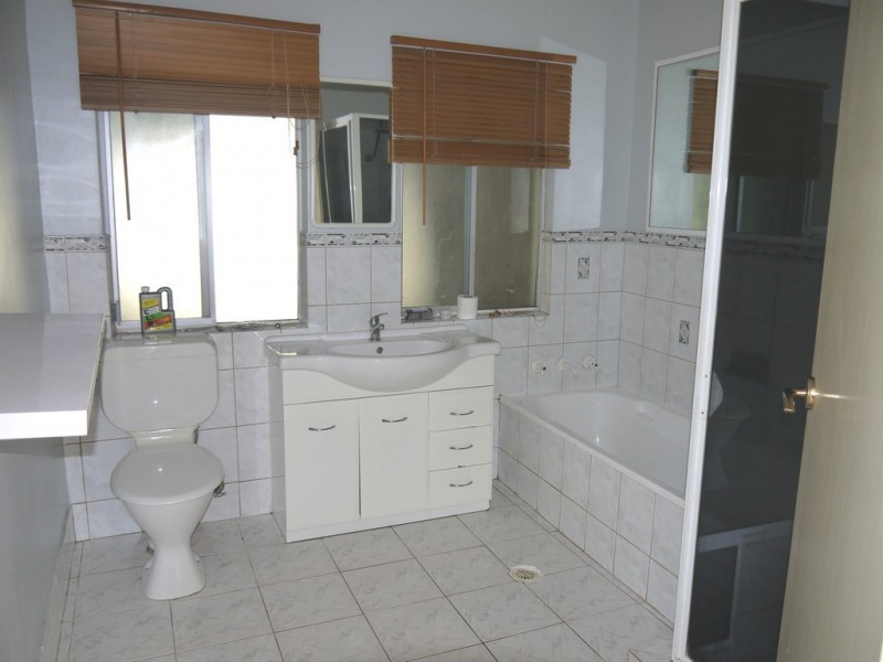 22 Donegan Street, Katherine NT 0850