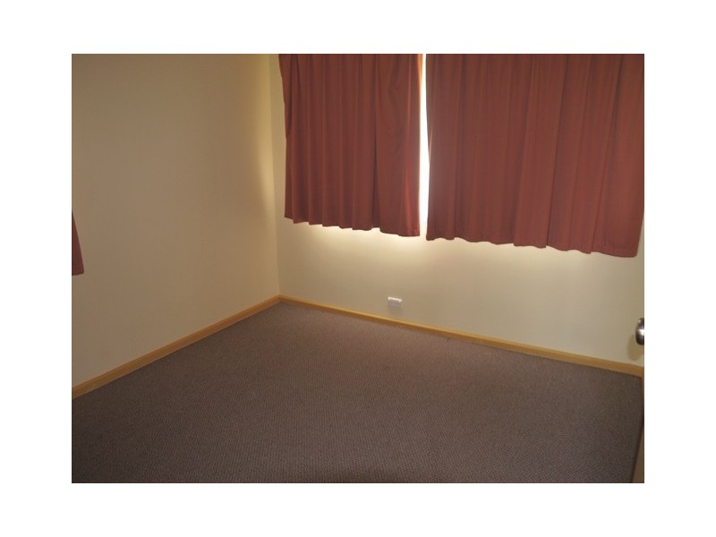 24 Needham Terrace, Katherine NT 0850