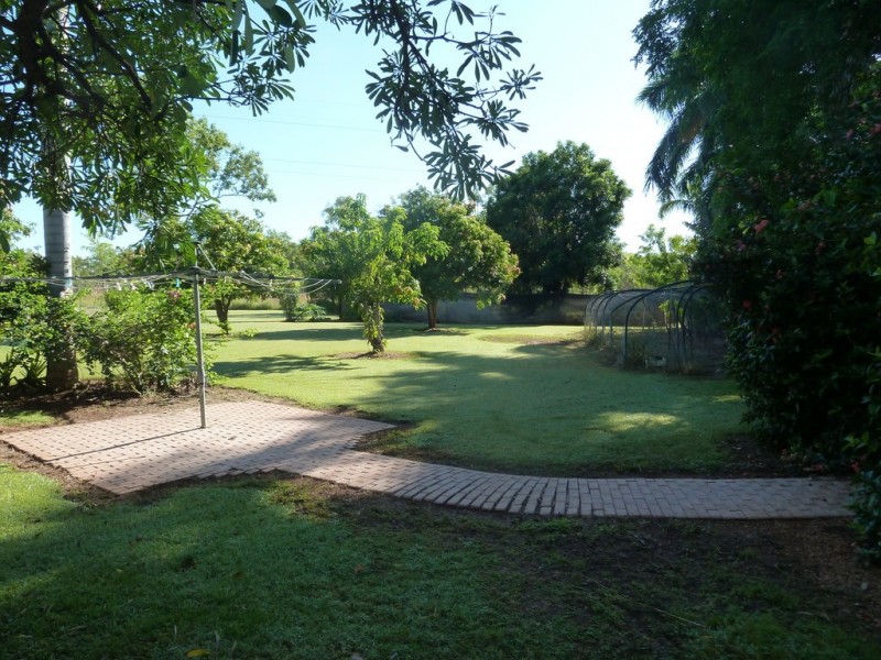 81 Mahony Road, Stuart Estate, Katherine NT 0850