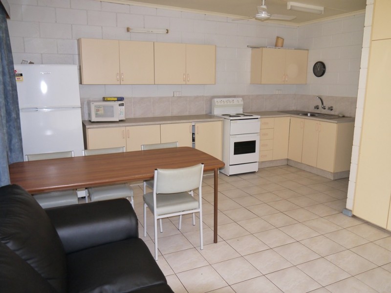 2/17 Victoria Hwy, Katherine NT 0850