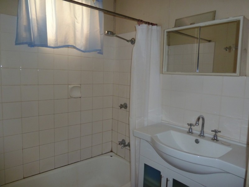 4 Donegan Crescent, Katherine NT 0850