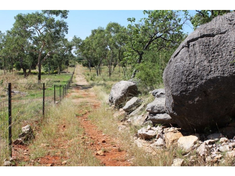 119 Hall Road, Katherine NT 0850