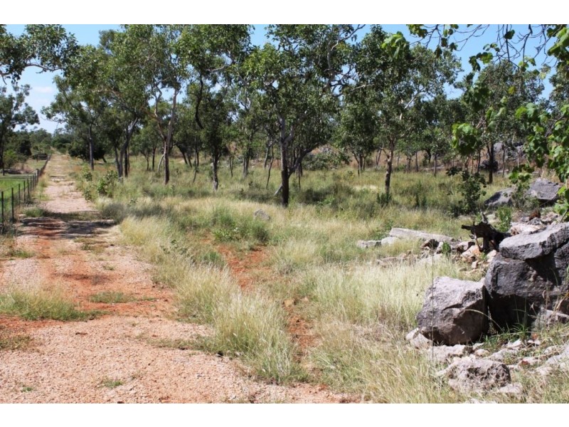 119 Hall Road, Katherine NT 0850