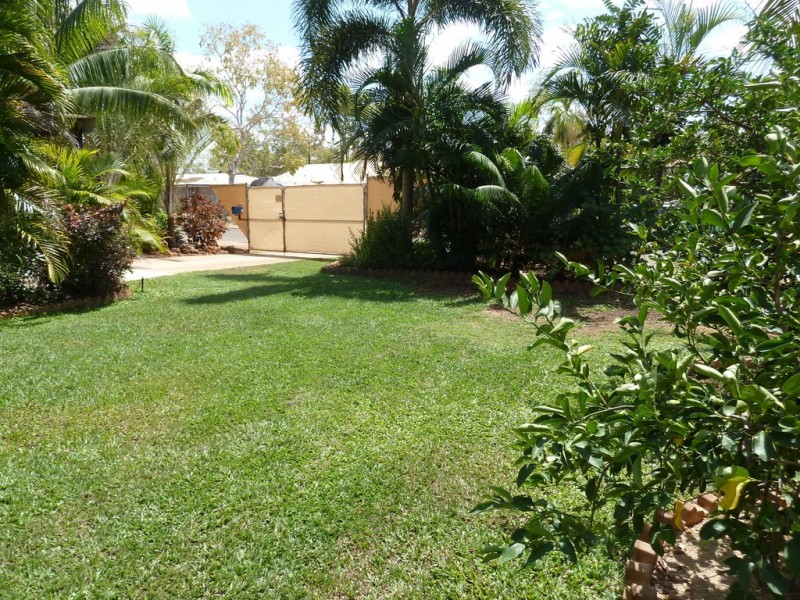 16 Holtze Crescent, Katherine NT 0850