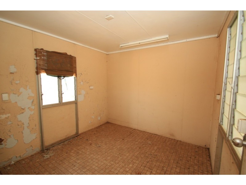 24 Pearce Street, Katherine NT 0850