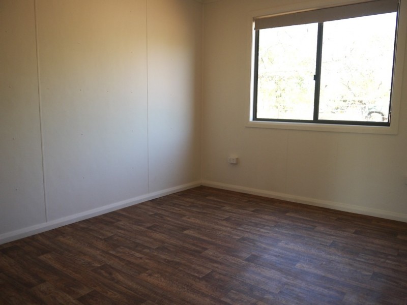 28 Stirling Street, Katherine NT 0850