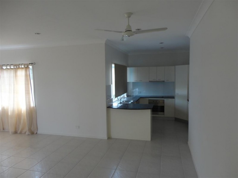 17 Swan View Court, Toogoom QLD 4655