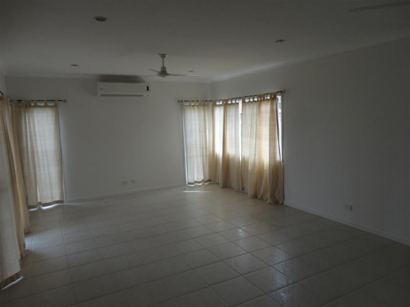 17 Swan View Court, Toogoom QLD 4655