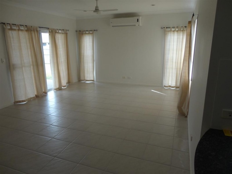 17 Swan View Court, Toogoom QLD 4655