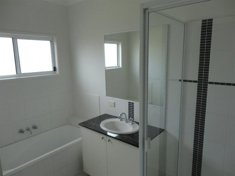 17 Swan View Court, Toogoom QLD 4655