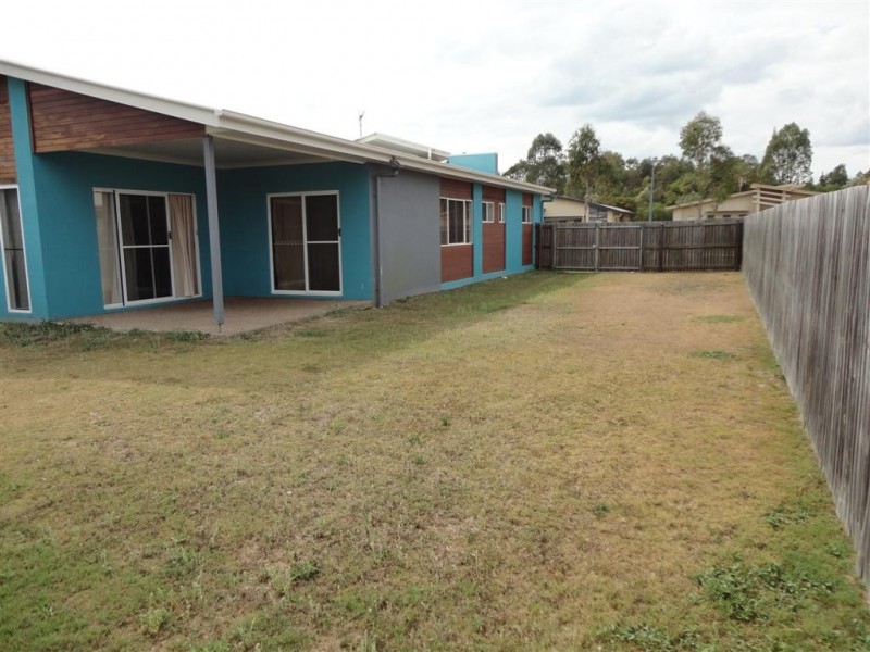 17 Swan View Court, Toogoom QLD 4655